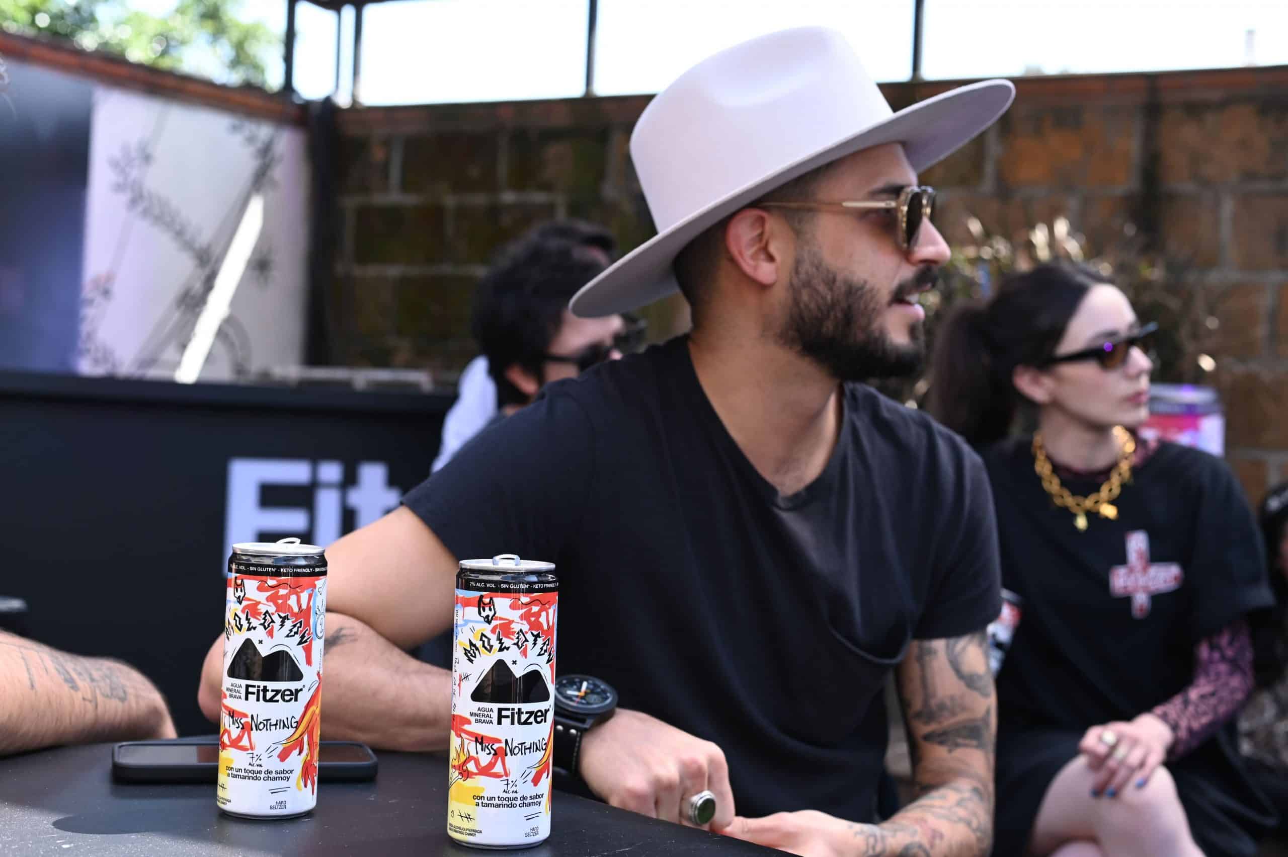 Fitzer Molotov asistentes