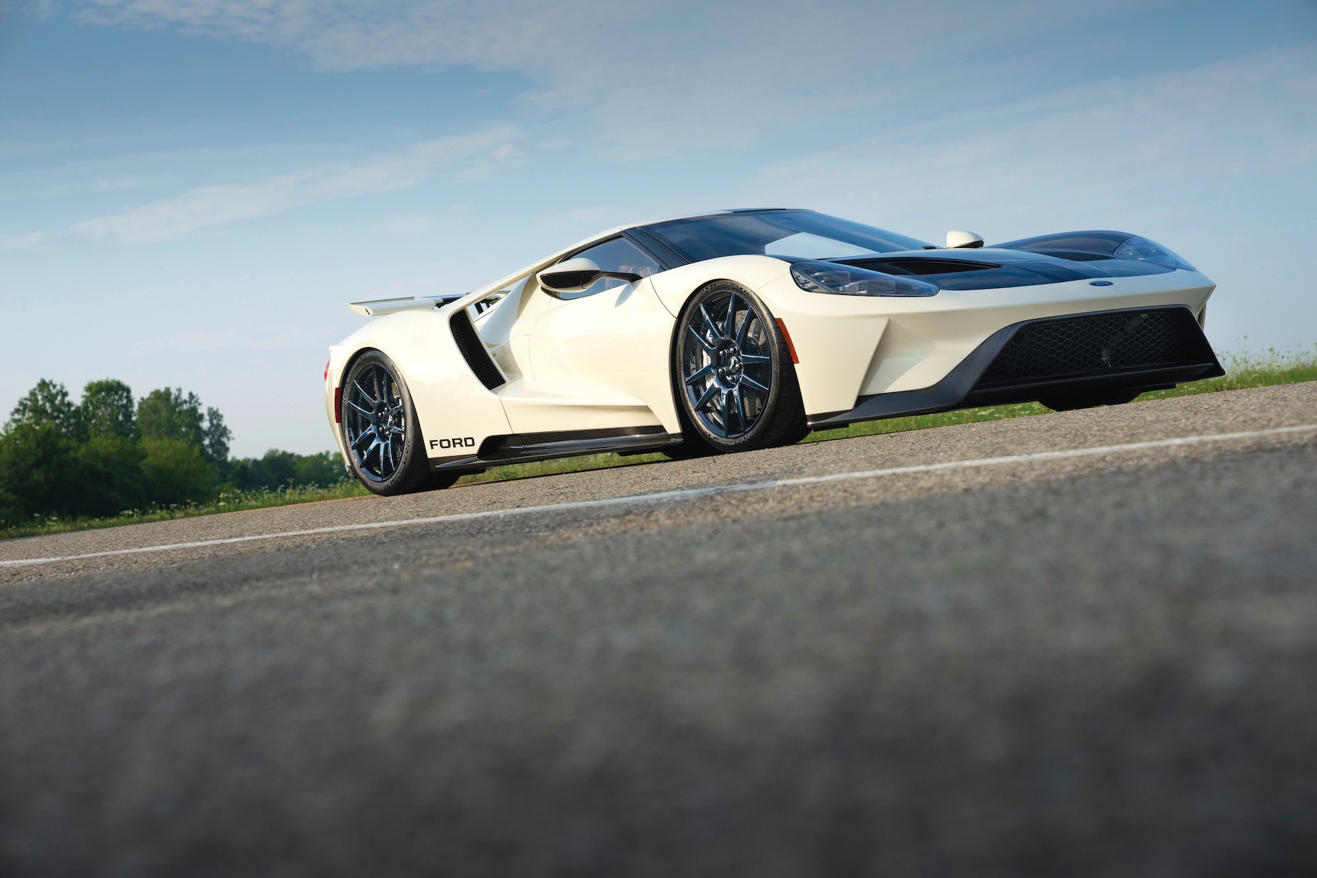  2022 Ford GT Heritage Edition 