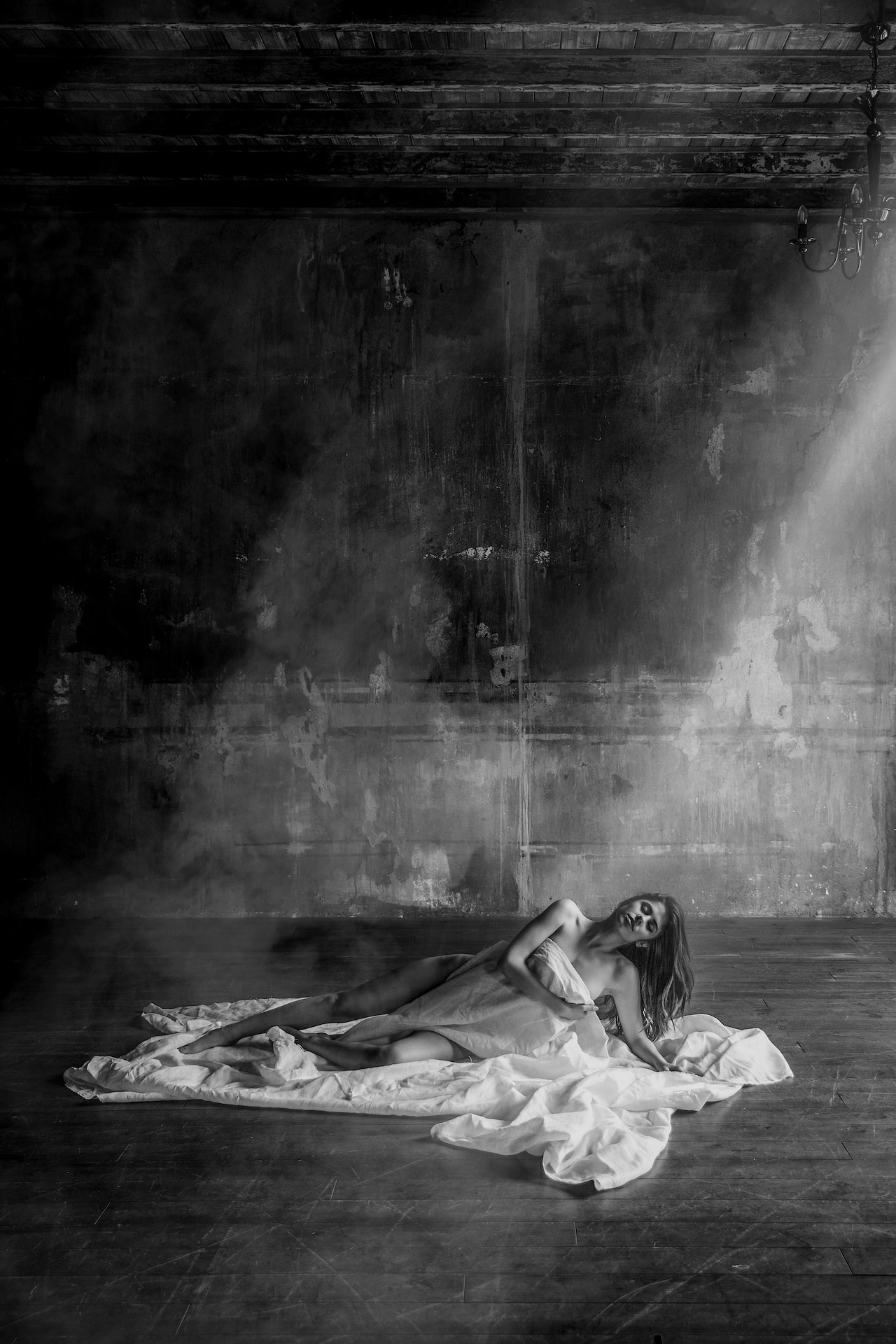 Inès Trocchia para Penthouse
